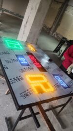 Marcador Electronico 1. 60 x 1.20 Inalambrico Exterior Consola - Imagen 2