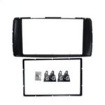 Adaptador para auto modelo Toyota Hilux/Fortuner 2012-2014 Negro 4PZ (Toy)